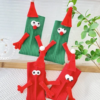 Новые Креативные Рождественские Магнитные Носки Хлопчатобумажные Носки С Носком 3D Рука Об Руку Знаменитая Пара Носок Средней Длины Мягкие Носки С Магнитом