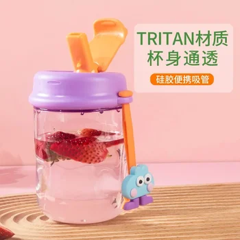 Детская соломенная чашка для воды Tritan Children's Ton Cup High Beauty с мультяшными милыми фрикадельками, переносная, устойчивая к падению пластиковая
