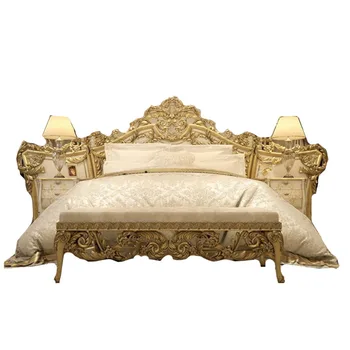 Резная двуспальная кровать из массива дерева виллы Европейской роскоши с большой спинкой, мастер-настройка постельного белья